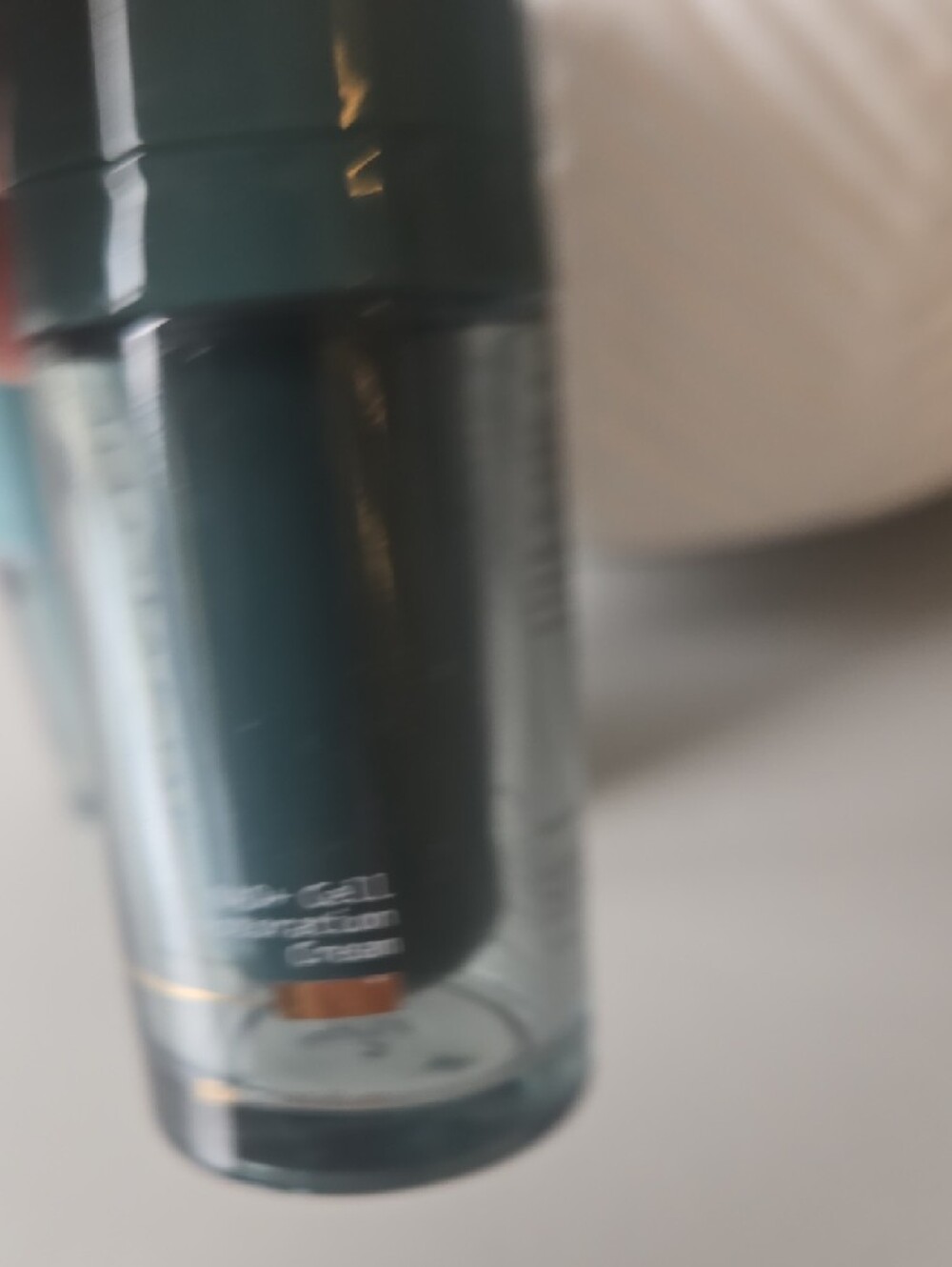 Aramore NAD+ Energizing Treatment, Restoration Cream, & Retinol Peptide Booster - Picture 4 of 4